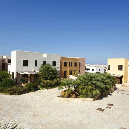 Aparthotel Favignana Esterno foto