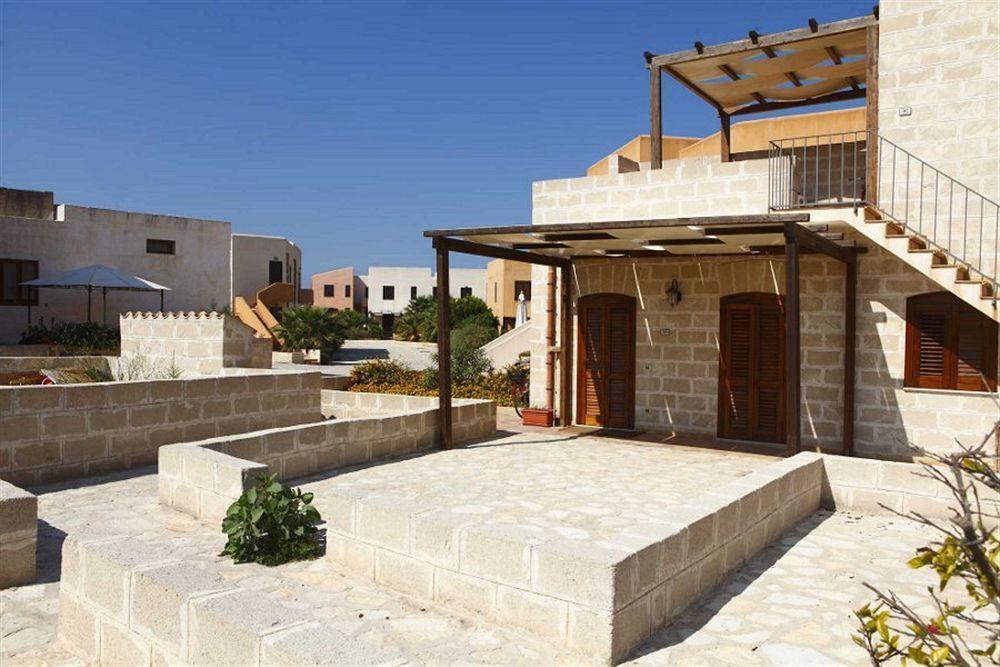Aparthotel Favignana Esterno foto